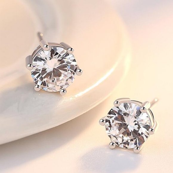 NEW 2 CT Solitaire Diamond Silver Stud Earrings - Picture 4 of 8